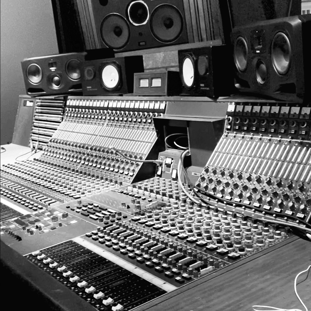 EMI NEVE vintage A3096 in Studio C at ICP recording studios